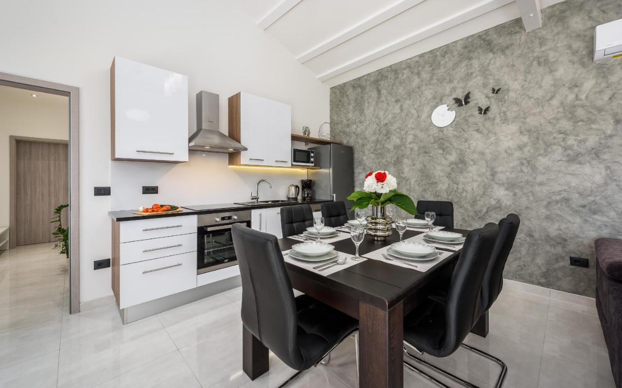 Villa Desapemani Zminj Экстерьер фото